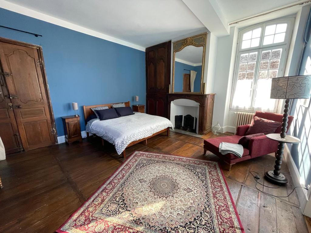 Bed and Breakfast Jardin Des Remparts Orthez Exterior foto